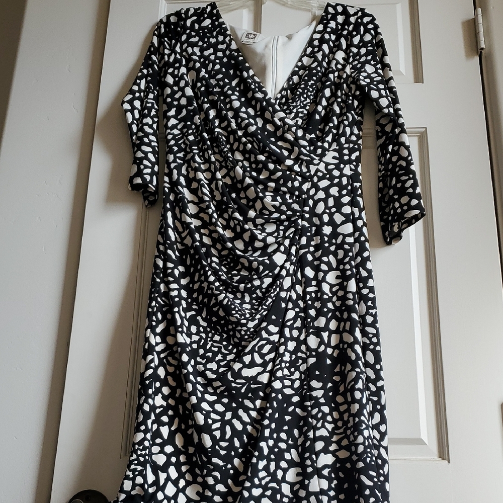 Elegant Black and White Anne Klein Wrap-style Dress